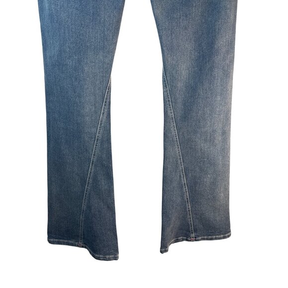 Joey True Religion Size 28 Mid Rise Flare Jeans Blue Denim With Red Stitching - Picture 7 of 13